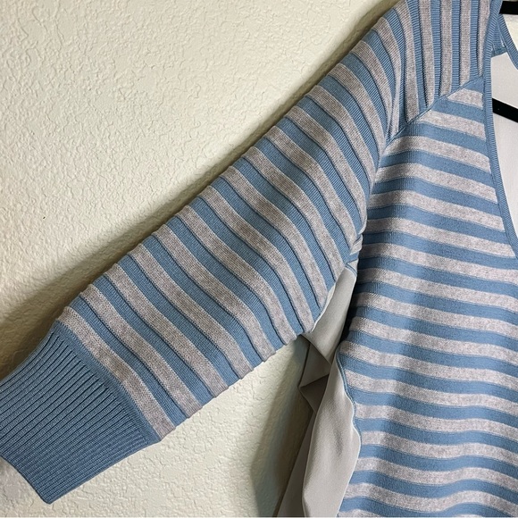 St. John Blue & Gray Striped Women's Silk Wool Sweater Oversized Size Small - Picture 4 of 14